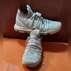 NIKE ZOOM KD 10 897815-007 MEN'S GRAY BASKETBALL ATHLETIC SNEAKERS SIZE 12